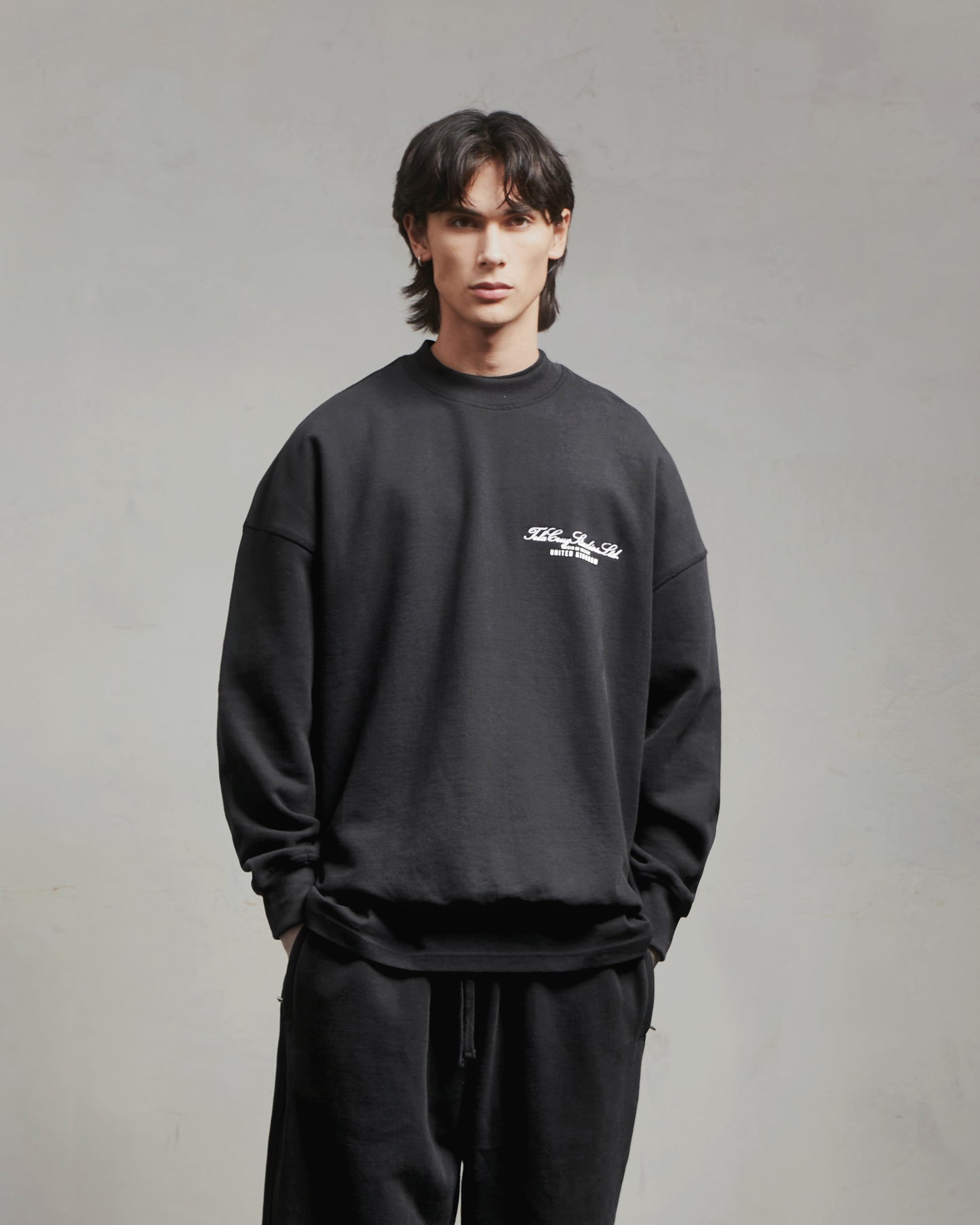 HEAVYWEIGHT WASHED BLACK STUDIOS SWEATSHIRT