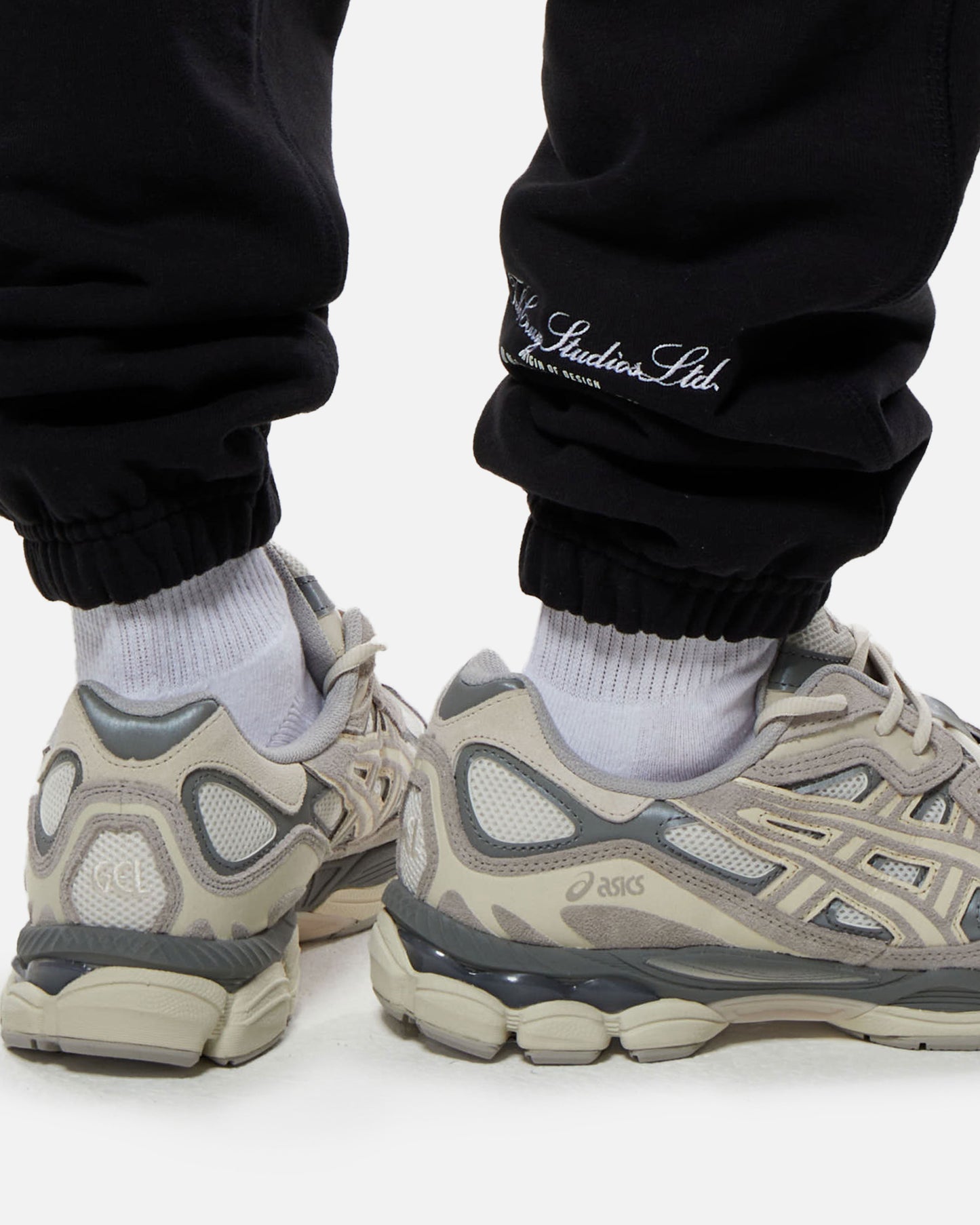 HEAVYWEIGHT WASHED BLACK STUDIOS CUFFED JOGGER